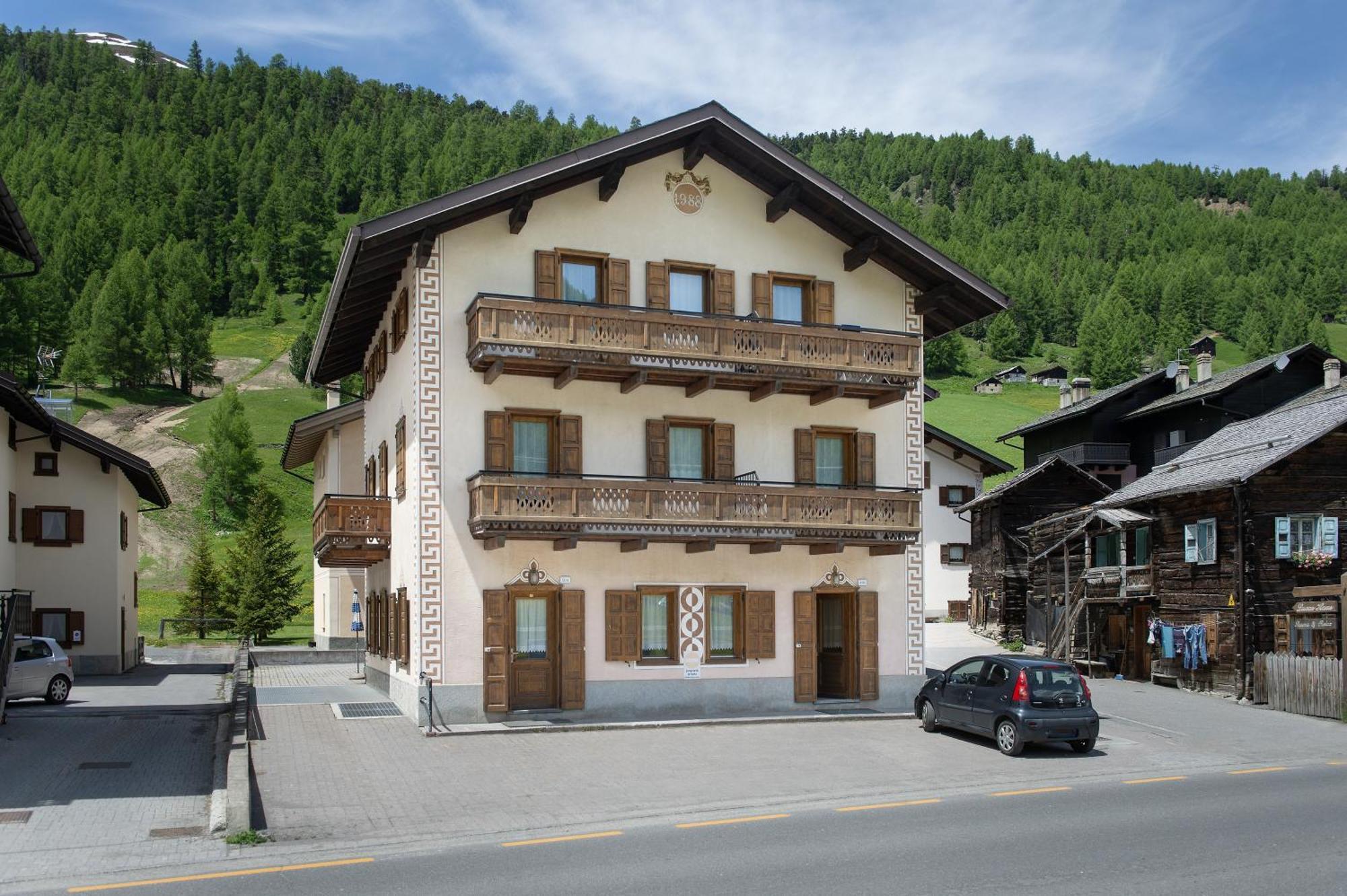 Baita La Fonte Livigno Exterior photo